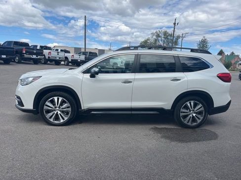 Used 2022 Subaru Ascent Touring AWD/4WD image 8