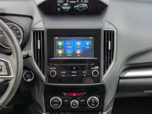 Certified 2023 Subaru Forester Premium image 30