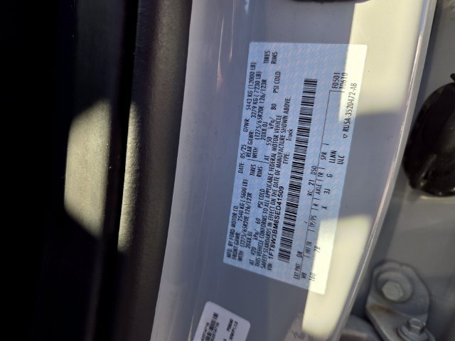 Used 2025 Ford F350 Platinum AWD/4WD image 17