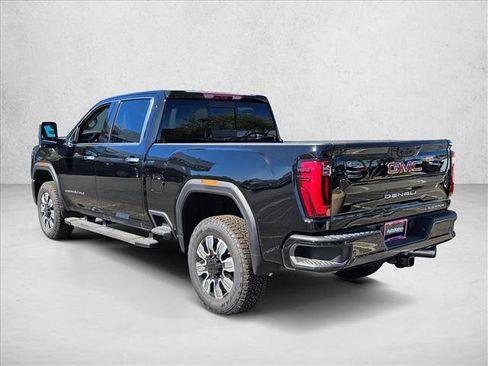 New 2026 GMC Sierra 3500 Denali w/ Technology Package AWD/4WD image 9