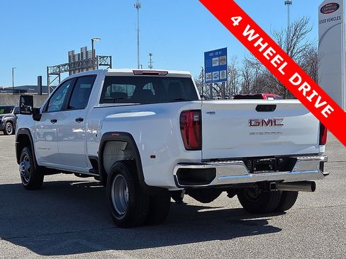 Used 2024 GMC Sierra 3500 Pro image 4