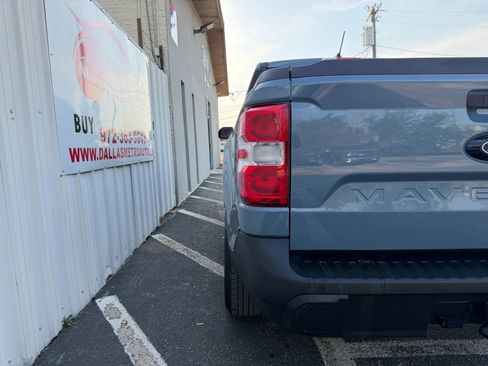 Used 2025 Ford Maverick XLT w/ Equipment Group 302A image 11