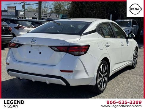 Used 2023 Nissan Sentra SV w/ SV Premium Package FWD image 6