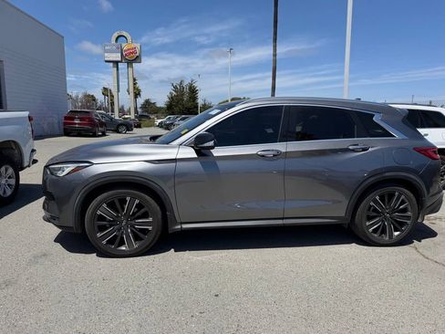 Used 2021 INFINITI QX50 Luxe w/ Appearance Package FWD image 2
