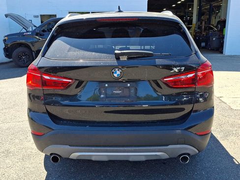 Used 2018 BMW X1 xDrive28i AWD/4WD image 3