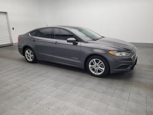 Used 2018 Ford Fusion S image 11