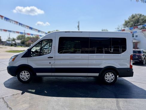 Used 2018 Ford Transit 350 XLT RWD image 5