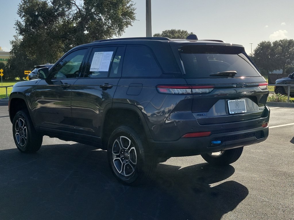 Used 2022 Jeep Grand Cherokee Trailhawk AWD/4WD image 4