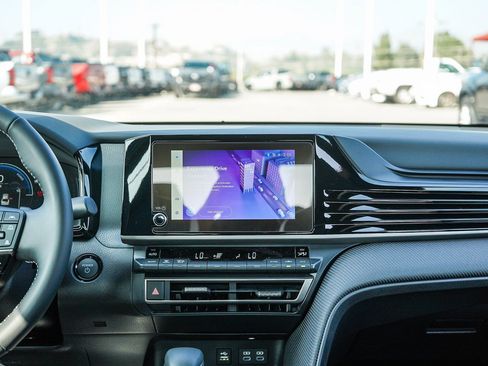 New 2026 Toyota Camry SE FWD image 17