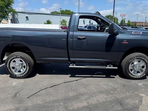 Used 2026 RAM 2500 Tradesman w/ Chrome Appearance Group AWD/4WD image 2
