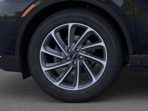 New 2026 Lincoln Corsair Premiere image 19
