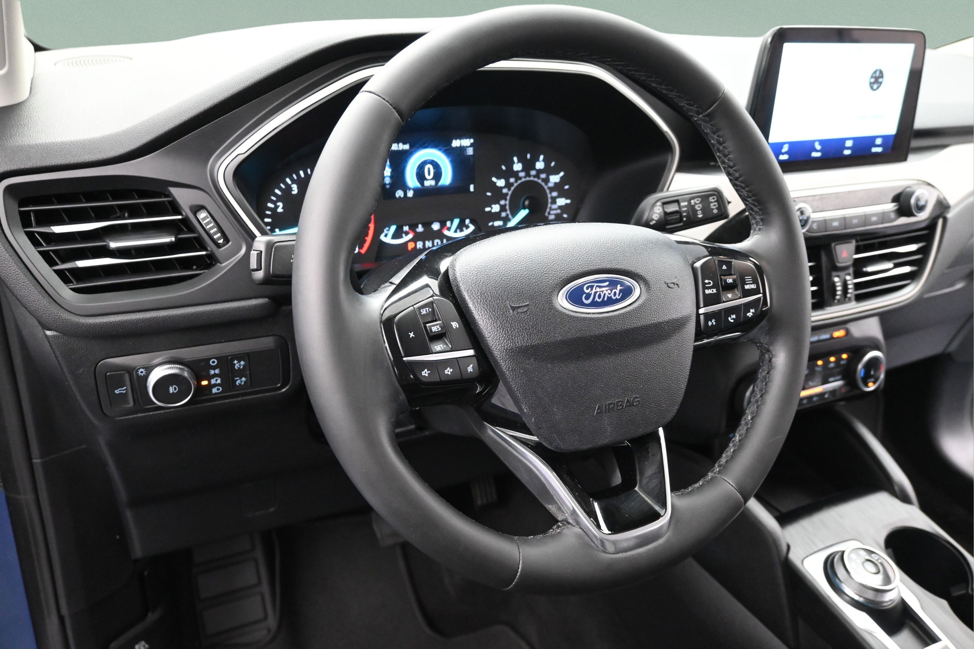 Used 2022 Ford Escape SEL FWD image 13