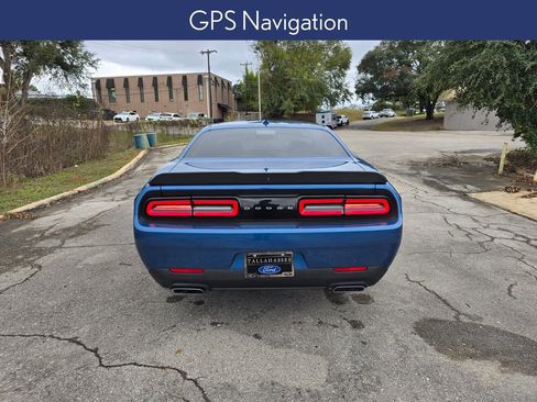 Used 2023 Dodge Challenger R/T image 7