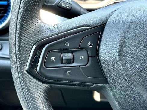 Used 2024 Chevrolet Trax LS FWD image 21