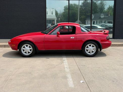 Used 1990 MAZDA MX-5 Miata RWD image 49