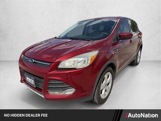 Used 2016 Ford Escape SE FWD video 1