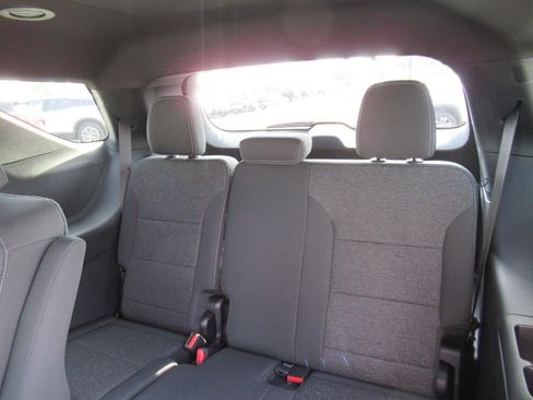 New 2026 Chevrolet Traverse LT image 27