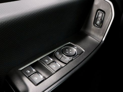 Certified 2025 Ford F150 STX image 25