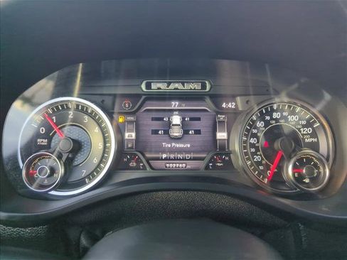 Used 2021 RAM 1500 Big Horn image 9
