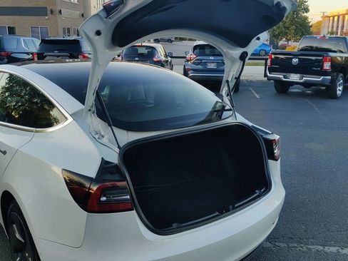 Used 2020 Tesla Model 3 Long Range image 14
