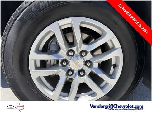 Certified 2024 Chevrolet Tahoe LT RWD image 9