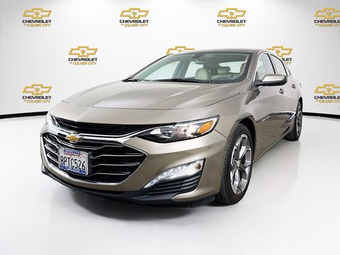 Used 2020 Chevrolet Malibu LT FWD image 3