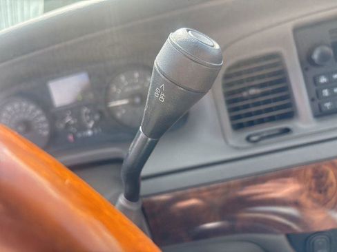 Used 2006 Mercury Grand Marquis LS RWD image 19