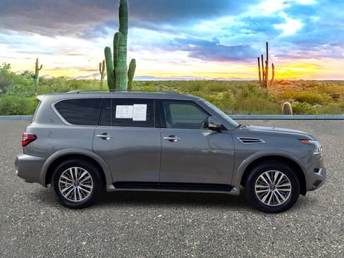Certified 2023 Nissan Armada SL image 6