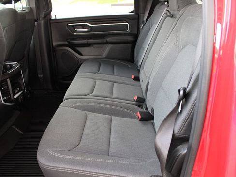 Used 2020 RAM 1500 Big Horn AWD/4WD image 14