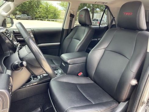 Used 2023 Toyota 4Runner TRD Off-Road Premium w/ Moonroof Package AWD/4WD image 25