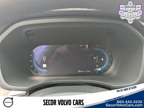 Certified 2023 Volvo XC60 B5 Plus w/ Climate Package image 13