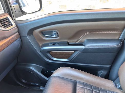 Used 2017 Nissan Titan Platinum Reserve AWD/4WD image 20