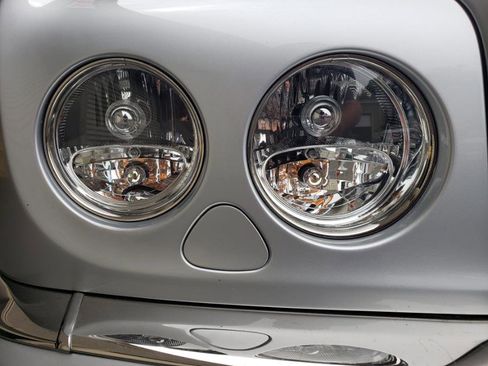 Used 2006 Bentley Arnage R image 31