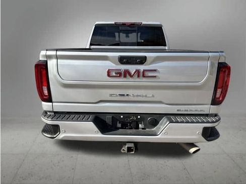 Used 2022 GMC Sierra 2500 Denali w/ Denali Ultimate Package image 4