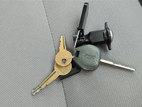 Used 2022 Ford E-450 and Econoline 450 Super Duty RWD image 26