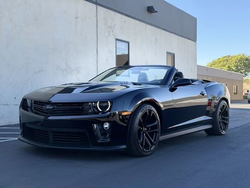 Used 2013 Chevrolet Camaro ZL1 image 38