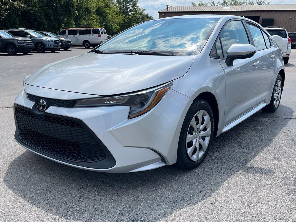 Used 2022 Toyota Corolla LE FWD image 5