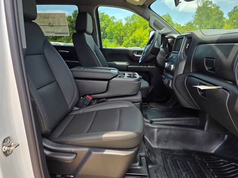 New 2026 GMC Sierra 2500 Pro w/ Convenience Package AWD/4WD image 22