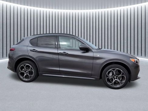 Used 2023 Alfa Romeo Stelvio Ti w/ Active Assist Plus Package image 4