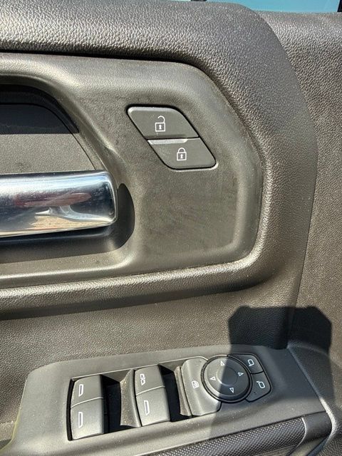 Used 2024 Chevrolet Silverado 1500 Custom AWD/4WD image 17