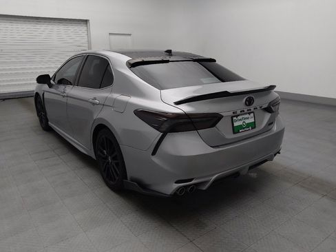 Used 2021 Toyota Camry XSE FWD image 5