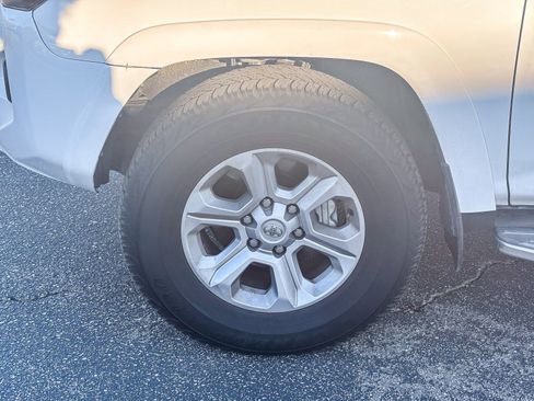 Used 2023 Toyota 4Runner SR5 image 11