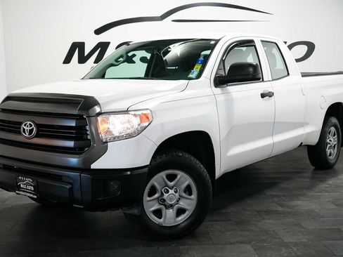 Used 2017 Toyota Tundra SR AWD/4WD image 2