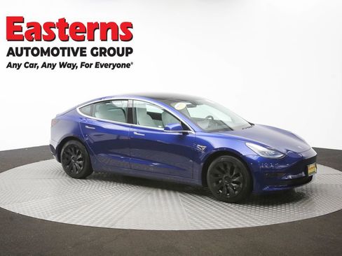 Used 2020 Tesla Model 3 Standard Range Plus image 46