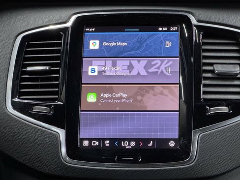 Used 2023 Volvo XC90 B5 Plus image 22