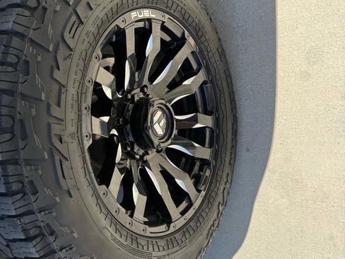 Used 2022 Chevrolet Silverado 2500 Custom w/ Custom Value Package AWD/4WD image 10