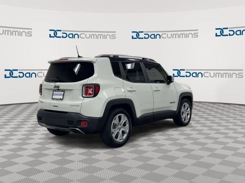 Used 2018 Jeep Renegade Limited w/ Advanced Technology Group FWD image 8