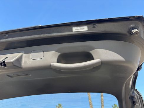 Used 2025 Hyundai Kona SEL image 24