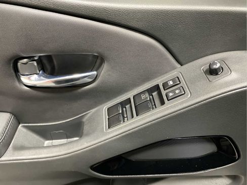 Used 2022 Nissan Frontier PRO-4X w/ Pro-4X Premium Package image 10