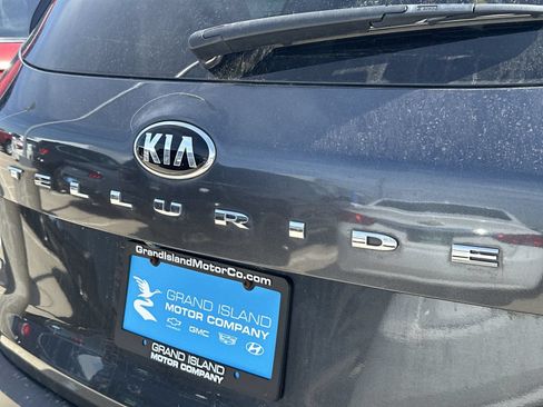 Used 2021 Kia Telluride EX w/ EX Premium Package AWD/4WD image 32